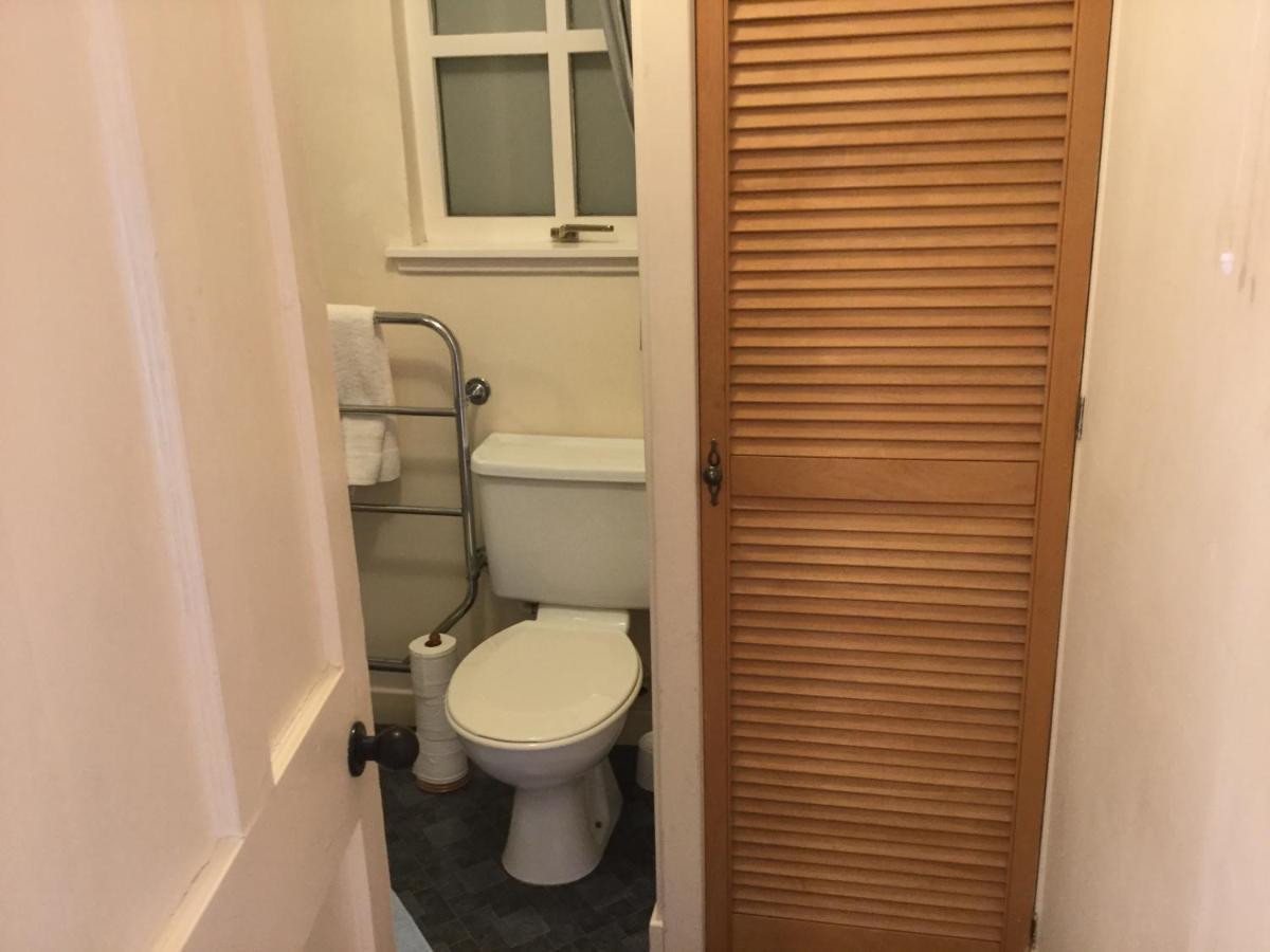 Three-Bedroom Old Cottage Free Parking Inverness Dış mekan fotoğraf